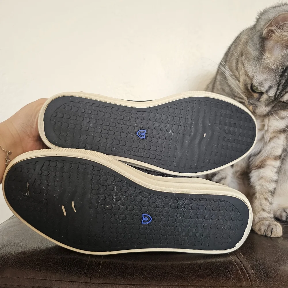 Rothys Black Blue Slip On Super Comfy City Smart Casual Flats‎ Shoes Sz 8.5